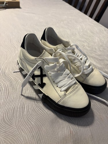 Off white vulcanized low - off-white,